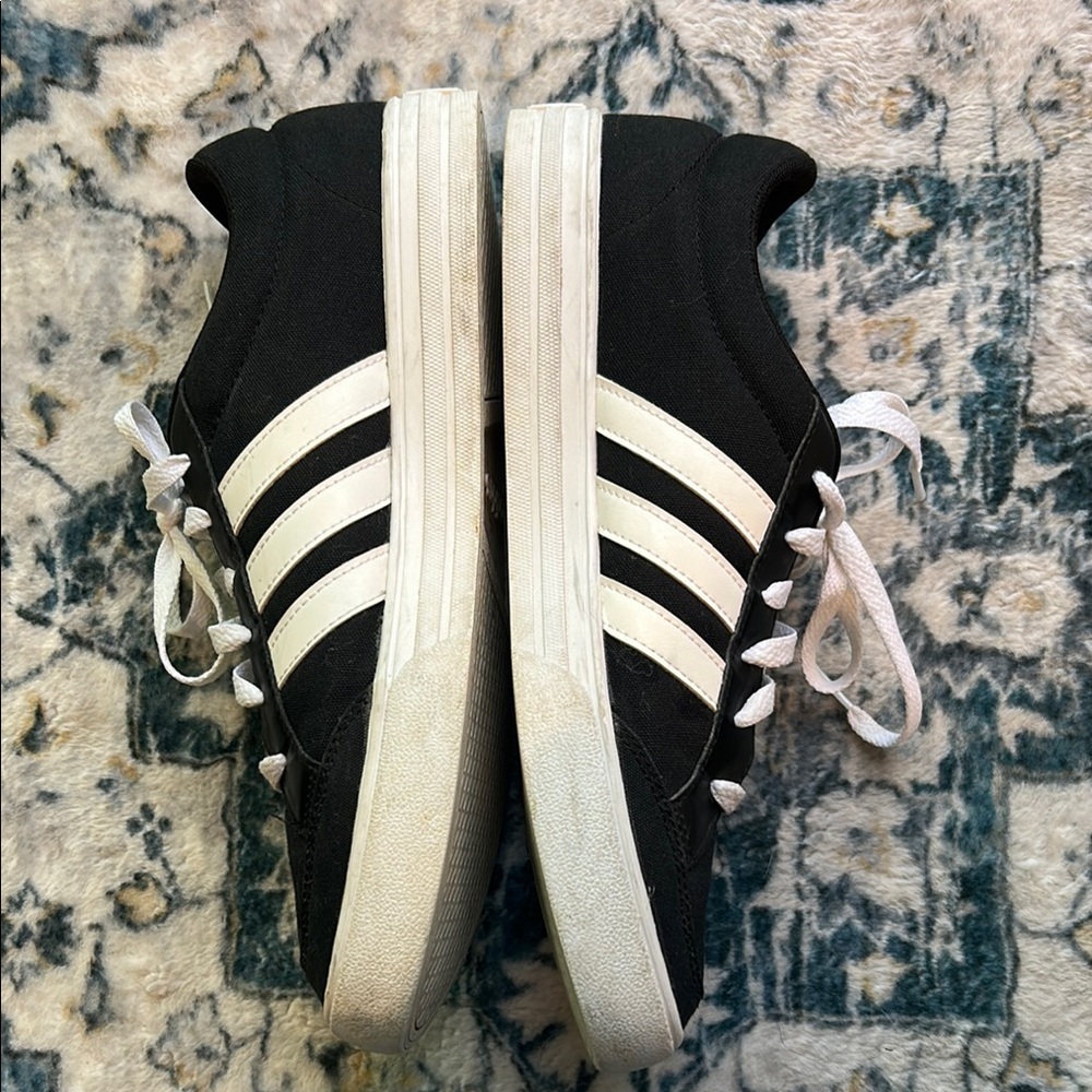 Adidas Canvas Neo Black and White Mens Sneakers Size 10 - Picture 2 of 7